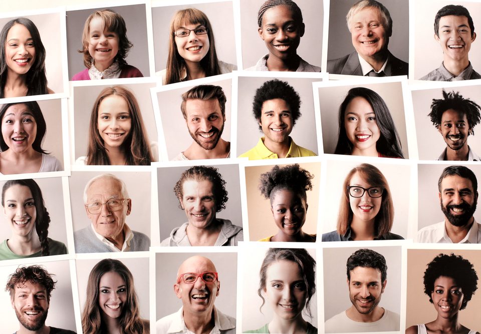 Can People Get Passport Photos Done Online