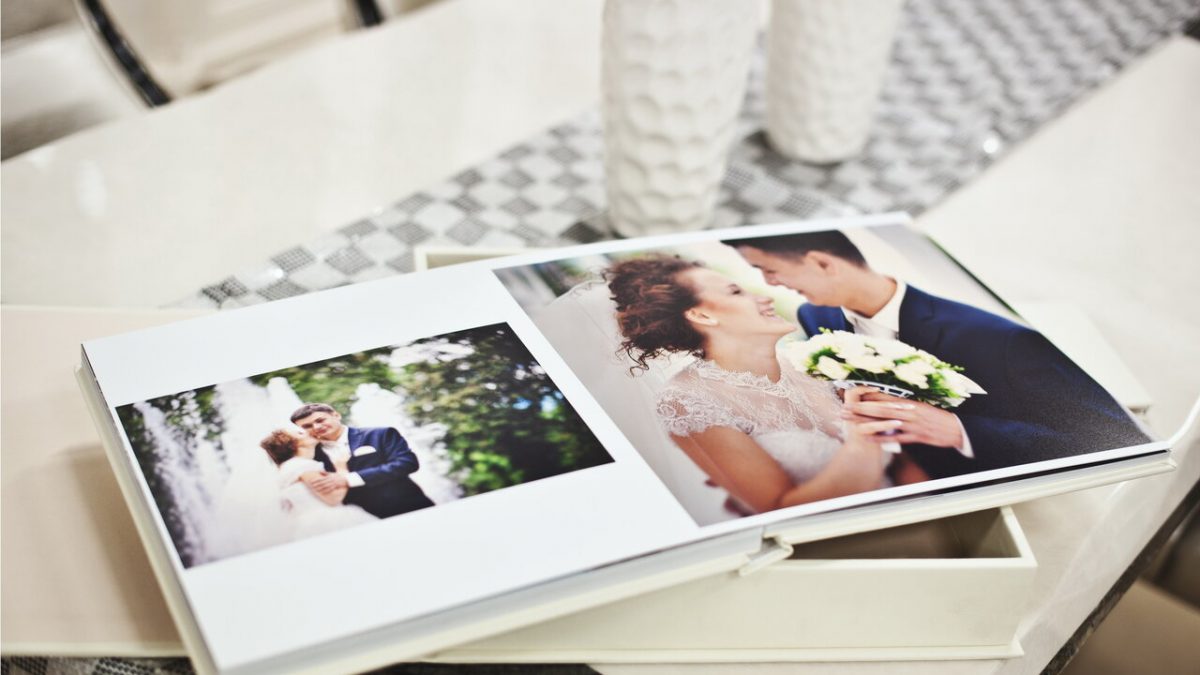 Are Wedding Photo Albums Still A Thing
